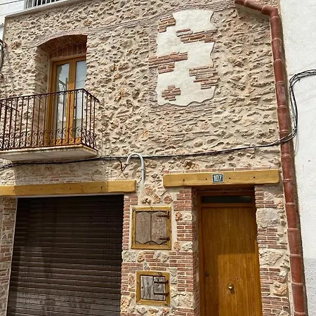 Casa Vicent * אלקנאר